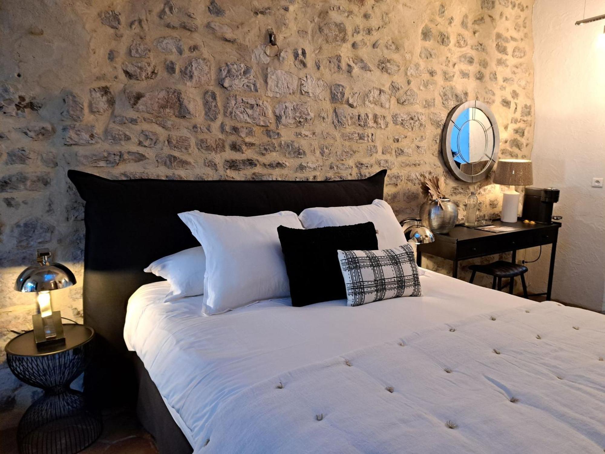 Hotel Le Patio De Sophie Sisteron Pokój zdjęcie